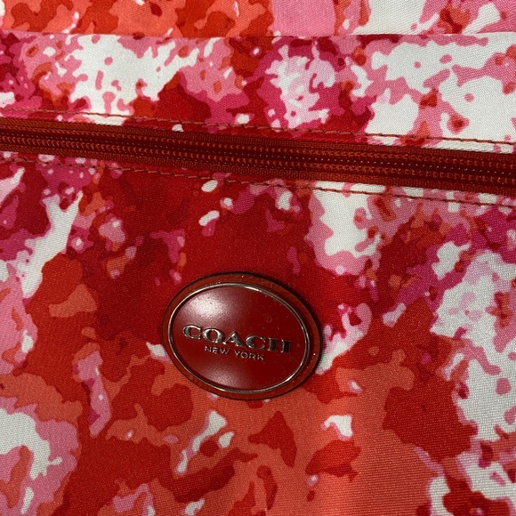 Coach Getaway Signature Nylon Crossbody Pink Multi - Picture 6 of 10